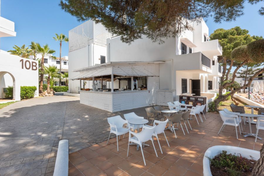 bar hotel palia dolce farniente copas en el bar del hotel palia dolce farniente en mallorca